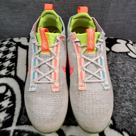Size 10 Nike Air VaporMax 2021 FK Women DH4088-002 Grey Volt Neon Crimson Sneake - Picture 3 of 12